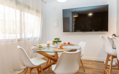 Accommodation:&nbsp;Mitja Lluna 646.2