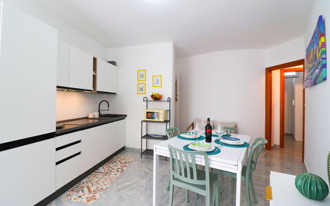 Casa Kalès Otranto – Holiday Home 4 Guests – Ac, W: Interior Design, Furniture, Flooring, Kitchen, Wood, Floor, Countertop, Room, Major Appliance, Kitchen Appliance