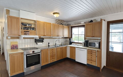 Villshärad: Residential Area, Swimming Pool, Resort, Shade, Outdoor Furniture, Hacienda, Eco Hotel, Villa, Hotel