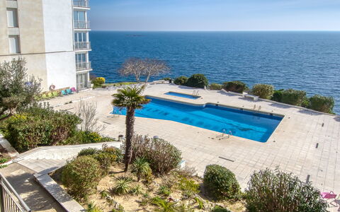 Blaumar: Coast, Sea, Coastal And Oceanic Landforms, Apartment, Condominium, Ocean, Shore, Resort, Promontory, Tropics