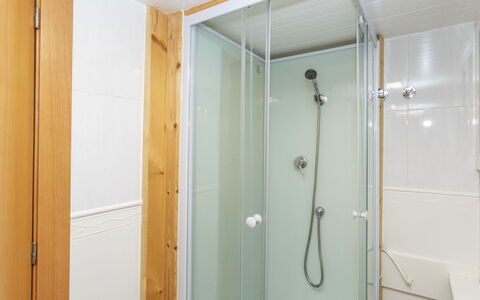 Rioplata: Bathroom, Plumbing Fixture, Wall, Flooring, Interior Design, Floor, Ceiling, Bathroom Sink, Shower, Plumbing