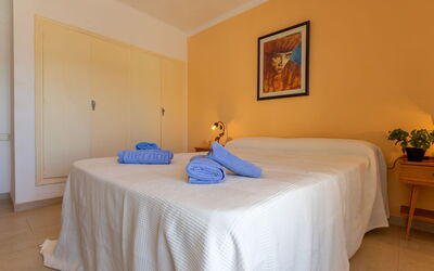 Accommodation:&nbsp;Manacor 40.1