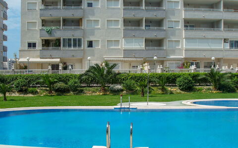 Agua Viva: Building, Water, Plant, Daytime, Property, Window, Azure, Swimming Pool, Architecture, Urban Design