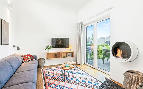 Nordsee: Furniture, Interior Design, Flooring, Floor, Living Room, Ceiling, Couch, Table, Room, Lighting