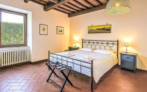 Il Canto dei Merli: Furniture, Room, Bed, Bedroom, Picture Frame, Bed Frame, Hotel, Villa, Bedding, Lamp