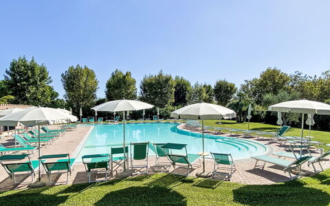 Cinquantina: Furniture, Outdoor Furniture, Table, Chair, Outdoor Table, Garden, Kitchen & Dining Room Table, Patio, Restaurant, Flowerpot