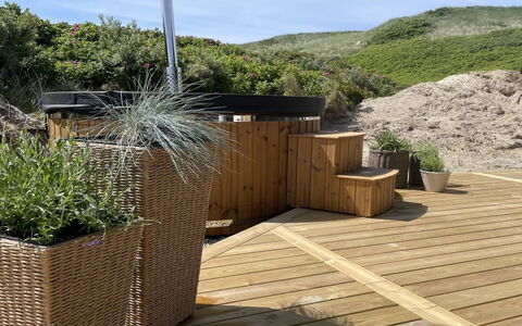 Monna - from the Sea: Wood, Flowerpot, Deck, Hardwood, Wood Stain, Wood Flooring, Plank, Outdoor Furniture, Houseplant, Garden