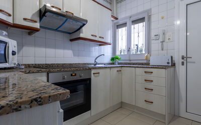 Accommodation:&nbsp;Higini Angles 68.2