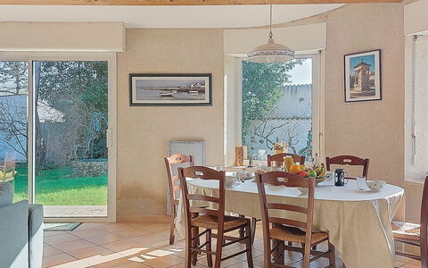 Le Château 3: Furniture, Chair, Interior Design, Dining Room, Table, Kitchen & Dining Room Table, Wood, Flooring, Floor, Room