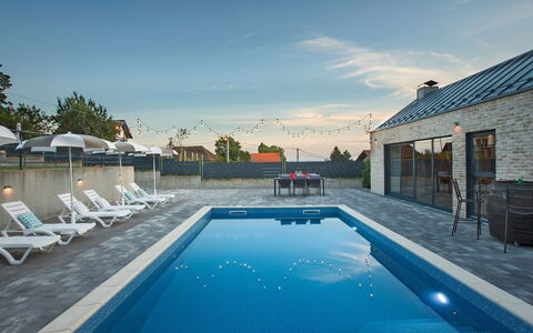 Das Klet: Blue, Swimming Pool, Resort, Composite Material, Outdoor Furniture, Eco Hotel, Sunlounger, Hotel, Water Feature, Villa