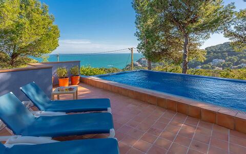 Villa Susanna: Blue, Water, Swimming Pool, Resort, Outdoor Furniture, Eco Hotel, Shade, Leisure, Balcony, Chair