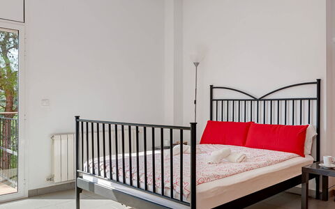 Villa Susanna: Bed, Furniture, Bedroom, Interior Design, Floor, Flooring, Bedding, Bed Frame, Bed Sheet, Room