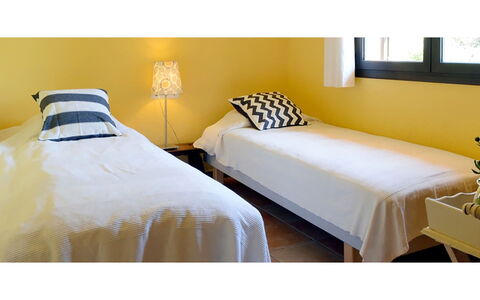 Villa Crab: Bed, Furniture, Bedroom, Interior Design, Bedding, Bed Sheet, Linens, Yellow, Floor, Flooring