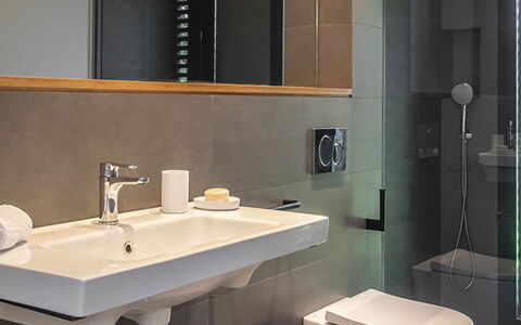 Villa Bamby: Bathroom Sink, Bathroom, Plumbing Fixture, Wall, Interior Design, Sink, Flooring, Tap, Mirror, Floor