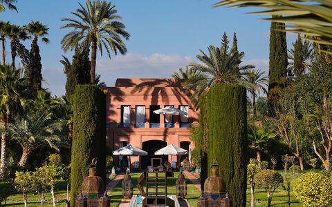 Villa the Garden: Tree, Shrub, Garden, Estate, Landscaping, Hacienda, Mansion, Villa