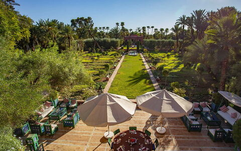 Villa the Garden: Garden, Resort, Landscaping, Botanical Garden, Eco Hotel, Shade, Hacienda, Yard, Chair