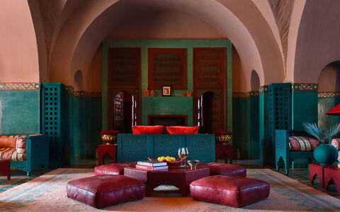 Villa the Garden: Furniture, Interior Design, Lighting, Flooring, Couch, Floor, Carpet, Room, Living Room