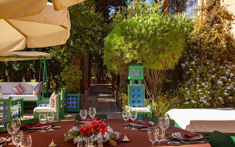 Villa the Garden: Furniture, Table, Tablecloth, Chair, Linens, Outdoor Table, Restaurant, Outdoor Furniture, Garden, Decoration
