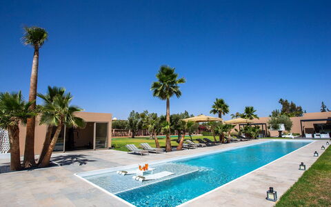 Villa Jamalu: Resort, Swimming Pool, Eco Hotel, Landscaping, Estate, Hacienda, Shade, Villa, Hotel