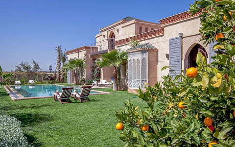 Villa Orange Trees: Swimming Pool, Resort, Estate, Hacienda, Mansion, Courtyard, Thermae, Villa, Eco Hotel, Garden