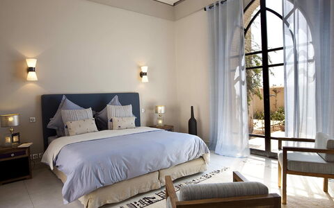Villa Orange Trees: Furniture, Interior Design, Bedroom, Bed, Floor, Flooring, Textile, Room, Lighting, Ceiling