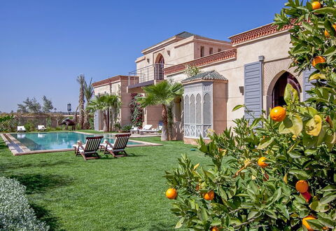 Villa Orange Trees: Swimming Pool, Resort, Estate, Hacienda, Mansion, Courtyard, Thermae, Villa, Eco Hotel, Garden