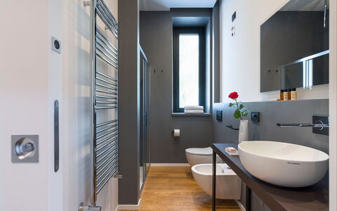 Villa Cloris: Bathroom, Interior Design, Plumbing Fixture, Flooring, Wall, Floor, Sink, Mirror, Bathroom Sink, Tap