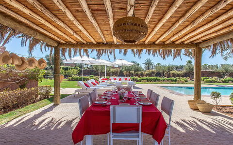 Villa Delizia: Resort, Swimming Pool, Eco Hotel, Garden, Hacienda, Shade, Landscaping, Outdoor Furniture, Estate, Lawn