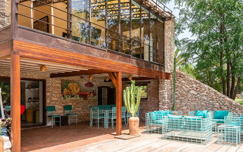 Le Jardin Mogador: Wood, Furniture, Chair, Home, Porch, Composite Material, Outdoor Furniture, Door, Deck, Cottage