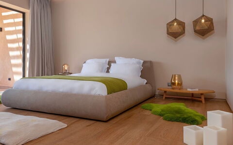 Villa Amrabat: Furniture, Interior Design, Floor, Flooring, Wood, Bedroom, Bed, Home, Wood Flooring, Brown