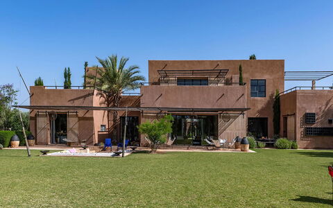 Dar Moon: Home, Shade, Estate, Garden, Landscaping, Hacienda, Lawn, Yard, Backyard, Design