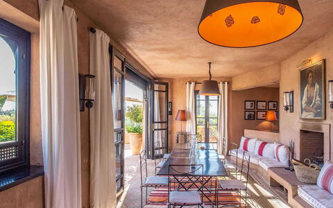 Villa Exotic: Furniture, Home, Chair, Outdoor Furniture, Villa, Living Room, Couch, Balcony, Hotel