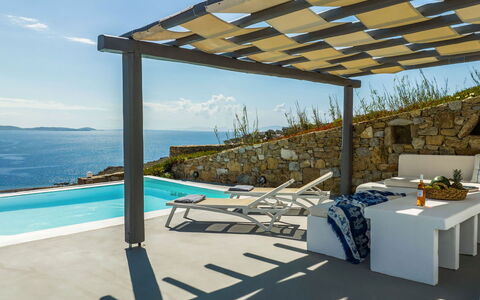 Villa Apollonia: Outdoor Furniture, Swimming Pool, Design, Pergola