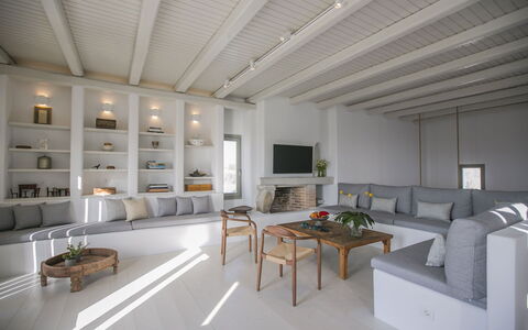Villa Ermione: Furniture, Interior Design, Flooring, Floor, Ceiling, Room, Living Room, Lighting, Home, Couch