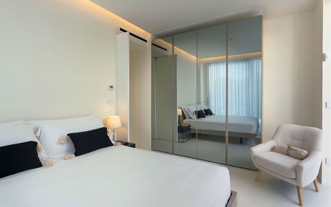 Villa Zora: Interior Design, Flooring, Wall, Furniture, Floor, Wood, Bed, Bedroom, Textile, Room