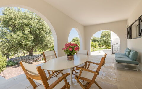 Villa Riva: Furniture, Flooring, Interior Design, Chair, Table, Floor, Kitchen & Dining Room Table, Ceiling, Room, Dining Room