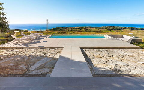 Villa Lily: Blue, Composite Material, Flagstone, Concrete, Tile, Swimming Pool, Walkway