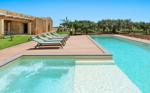 Villa Clemente: Swimming Pool, Resort, Estate, Garden, Shade, Hacienda, Thermae, Design, Landscaping, Courtyard