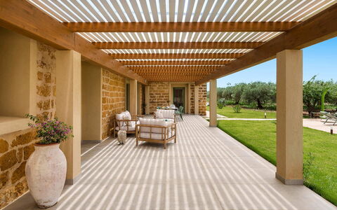 Villa Clemente: Wood, Flooring, Porch, Floor, Shade, Garden, Column, Outdoor Structure, Patio, Eco Hotel