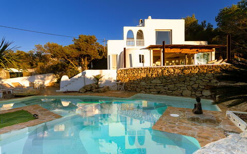 Sa Galera Villa: Swimming Pool, Resort, Estate, Eco Hotel, Villa, Shade, Hacienda, Landscaping, Backyard