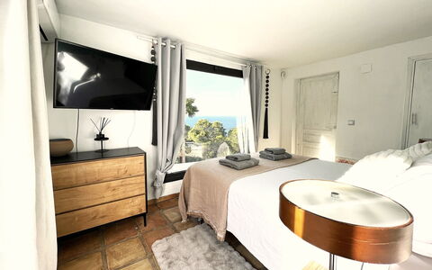 Sa Galera Villa: Furniture, Bedroom, Bed, Apartment, Home, Bedding, Bed Sheet, Interior Design, Pillow, Linens