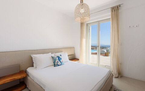 Villa Melina: Furniture, Interior Design, Wood, Bedroom, Floor, Bed, Textile, Flooring, Apartment, Linens
