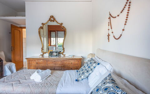 Casa Lucio: Furniture, Bedroom, Interior Design, Bed, Wood, Bed Sheet, Bedding, Room, Textile, Linens