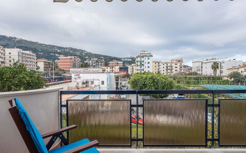 Casa Lucio: Apartment, Balcony, Condominium, Shade, Hotel, Fence, Handrail, Houseplant