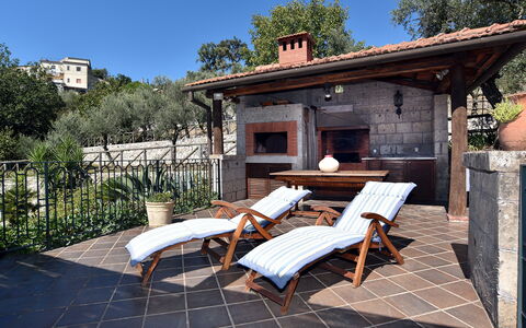 Villa Birbante: Furniture, Outdoor Furniture, Chair, Flagstone, Patio, Backyard, Garden, Shade, Outdoor Structure, Tile