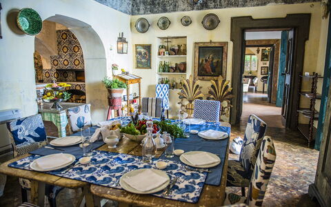Villa San Giacomo: Furniture, Interior Design, Table, Tablecloth, Dining Room, Chair, Porcelain, Linens, Kitchen & Dining Room Table, Dishware