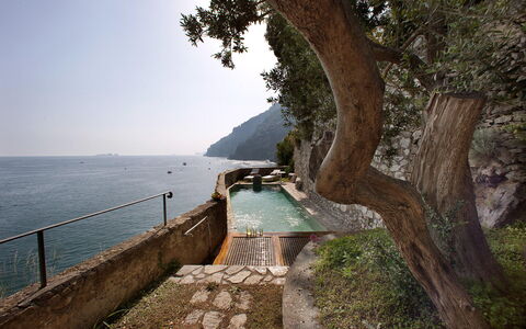 Little Mansour: Coast, Coastal And Oceanic Landforms, Sea, Ocean, Shore, Bay, Headland, Promontory, Tropics, Beach