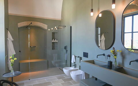 Masseria Loyola: Wall, Interior Design, Flooring, Plumbing Fixture, Bathroom, Lighting, Bathroom Sink, Floor, Light Fixture, Tap