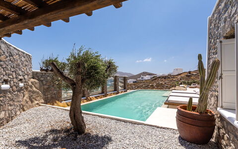 Villa Mitos: Composite Material, Swimming Pool, Villa, Farmhouse, Courtyard, Eco Hotel, Flagstone, Tile, Resort