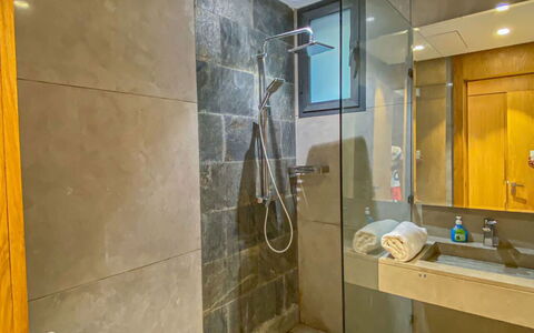 Villa Inaya: Flooring, Plumbing Fixture, Floor, Interior Design, Bathroom, Plumbing, Tile, Toilet, Tap, Sink